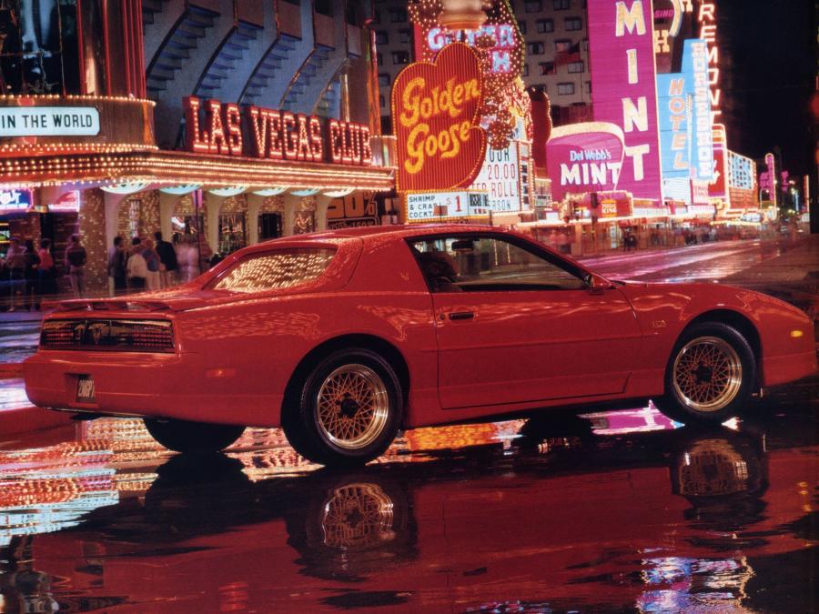 Pontiac Firebird Trans Am GTA Notchback '1988